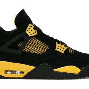 New Jordan 4 Retro Thunder (2023) Size 9