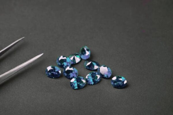 Natural Alexandrite, Natural Gemstones, Wholesale Natural Alexandrite, Natural Alexandrite, Alexandrite Natural Gemstones, Loose Gemstones, Wholesale Natural Alexandrite for sale, Loose Alexandrite Bulk