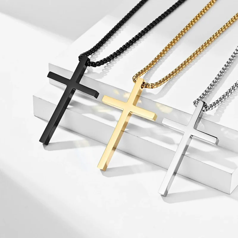 High Quality Titanium Steel Cross Pendant Necklace Glossy Niche Personality Men and Women Wear Choker No Fade Sweater Chain