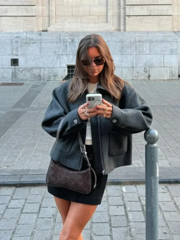 Chic Solid Lapel Zipper Women Woolen Coat Women's Casual Long Sleeve Pocket Short Jackets Fall Winter Lady Highstreet Outwear - Image 2