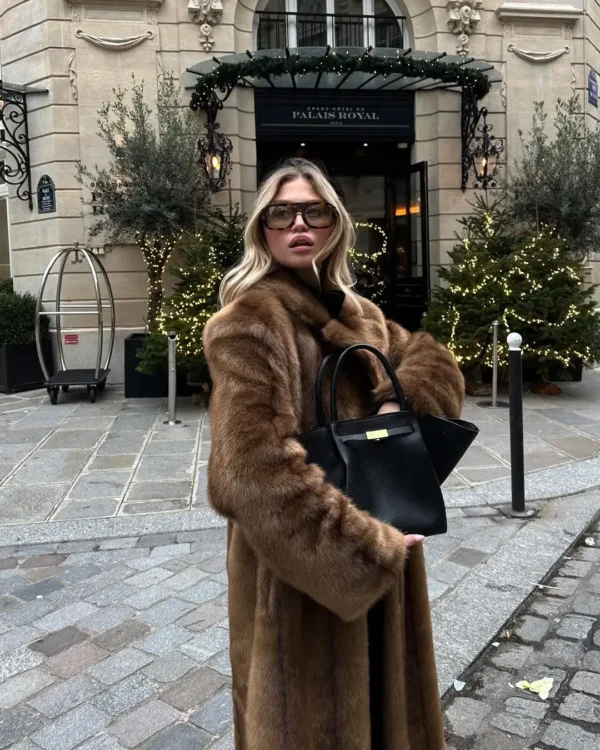 Women's Thick Brown Faux Fur Long Overcoat Fashion Fleece Warm Long Trench Coats Winter Fluffy Plush 2024 New Street Outerwear - Image 4