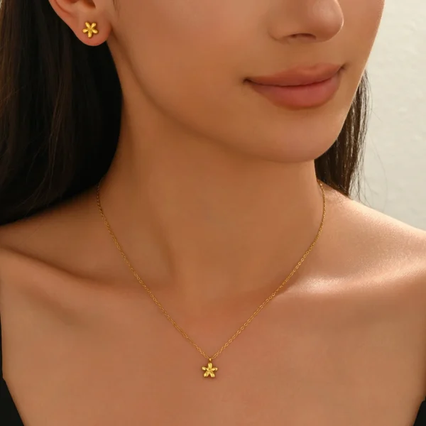 Lxalry 18K Gold Plated 5-Petal Floral Set, Hypoallergenic Necklace & Stud Earrings, Mirror Polish, Adjustable - Image 2