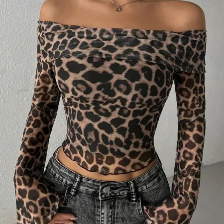 Autumn Women's T-shirt New Streetwear Fashion Long Sleeves O-Neck Tees Sexy Leopard Backless Female Versatile Knitted Clothing