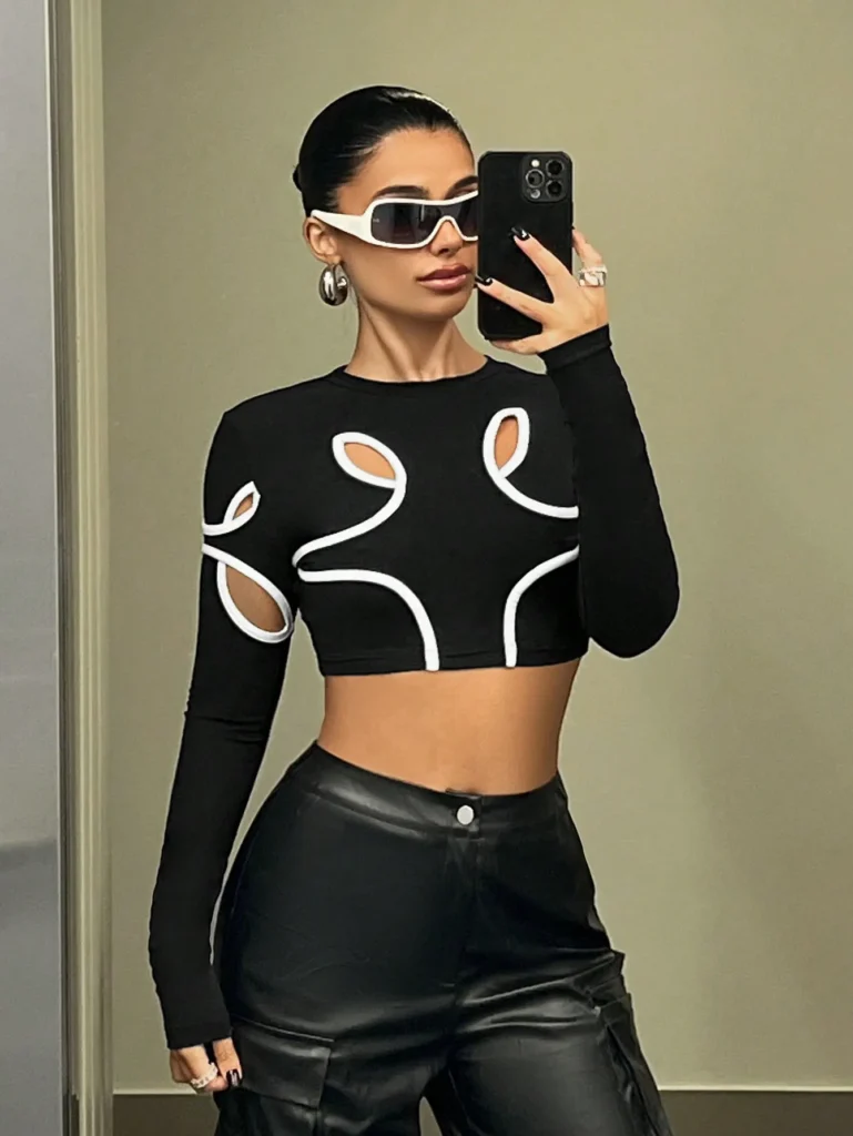 Spring and summer fashion short long sleeve top slim senior sense round neck spice girl style design lady